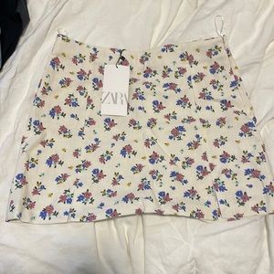Zara Floral Mini Skirt